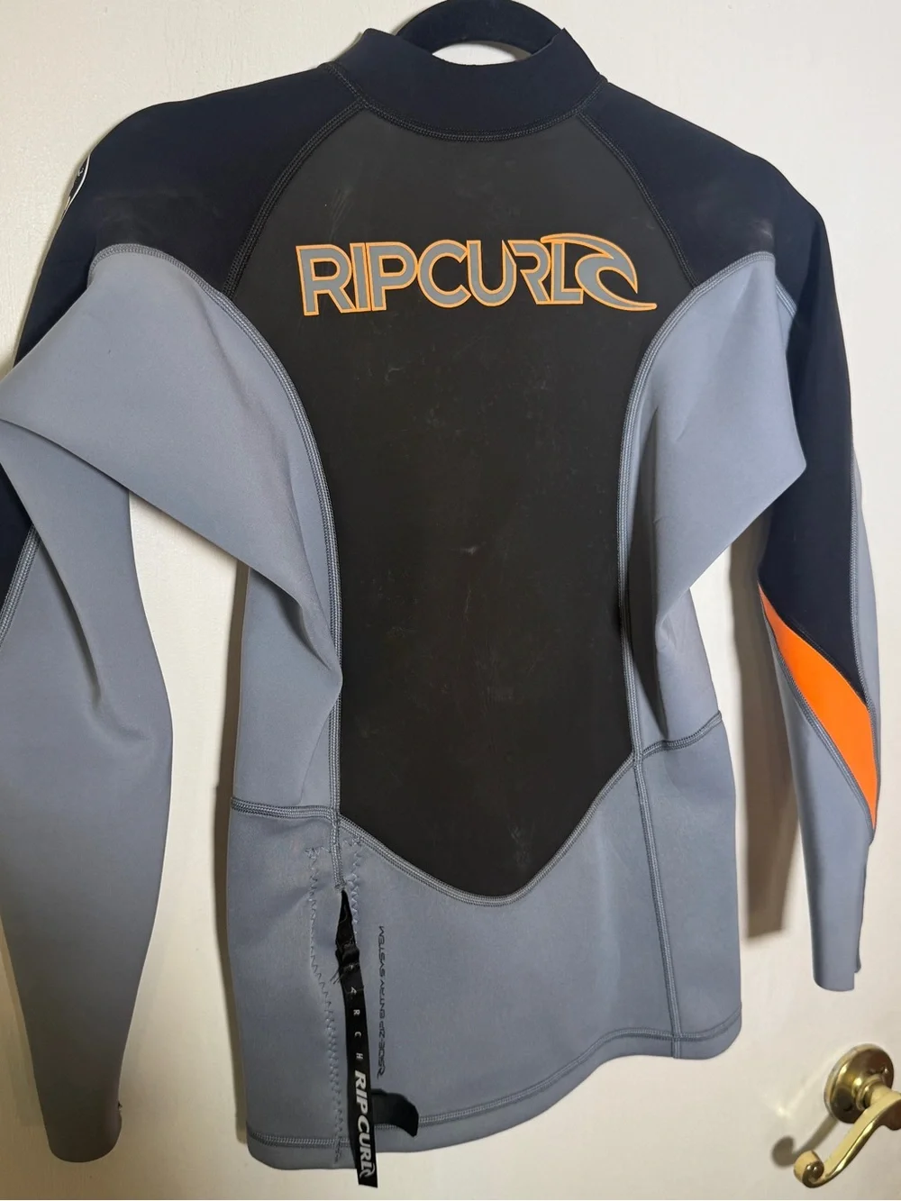 Rip Curl Men's Black, Gray & Orange Long Sleeve Swim Rash Guard Medium